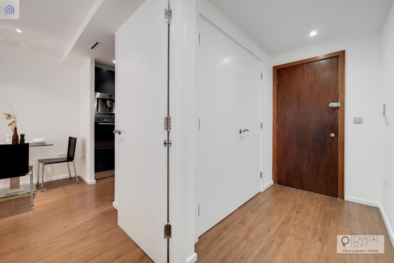 Two Bedroom Apartment - London Excel Stays מראה חיצוני תמונה