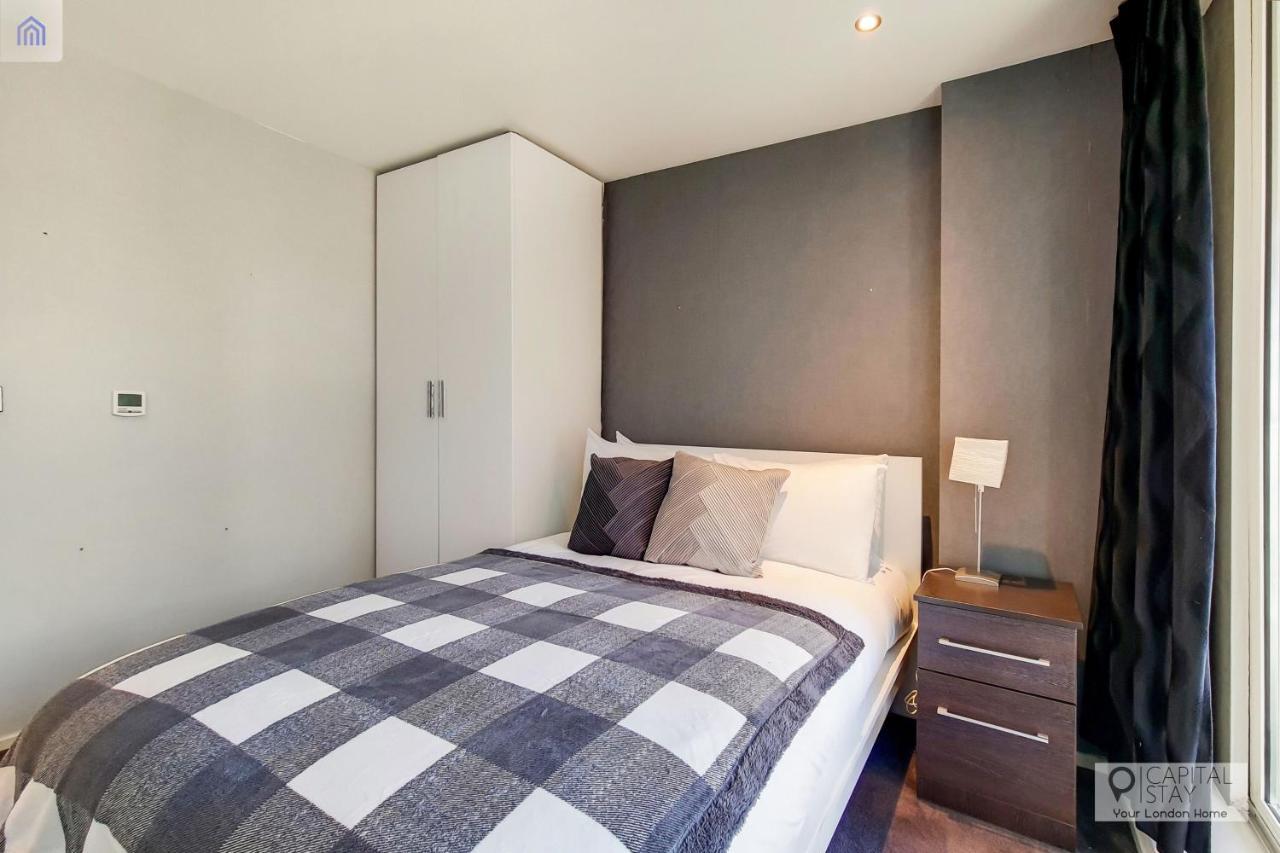 Two Bedroom Apartment - London Excel Stays מראה חיצוני תמונה